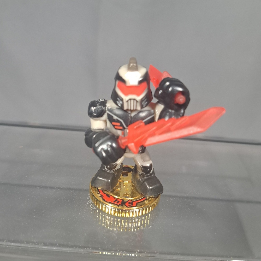 Akedo Ultimate Arcade Warriors Ultra Rare Ultravolt Figure‎ 2" 2021